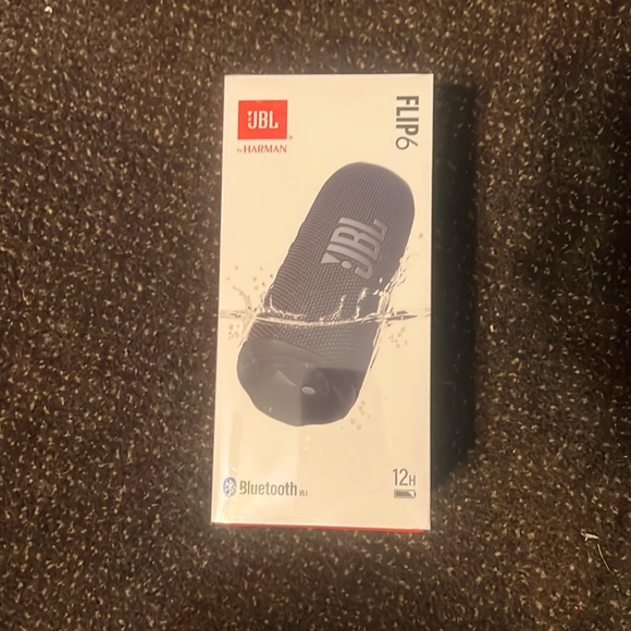 Jbl flip 6 speaker